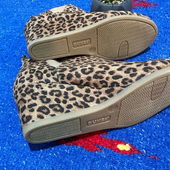 - 🤗Dunes Women's Zoey Wedge Bootie size 9 - Picture 6 of 14